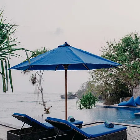Lebaoh Nusa Cottage