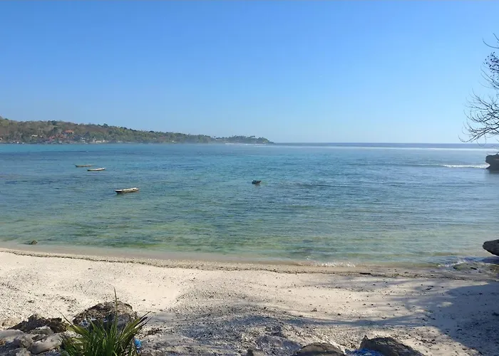 Lebaoh Nusa Lodge