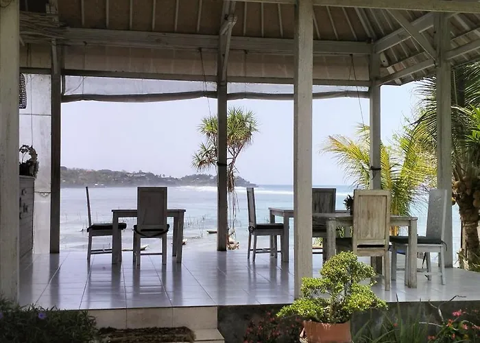 Lodge Lebaoh Nusa