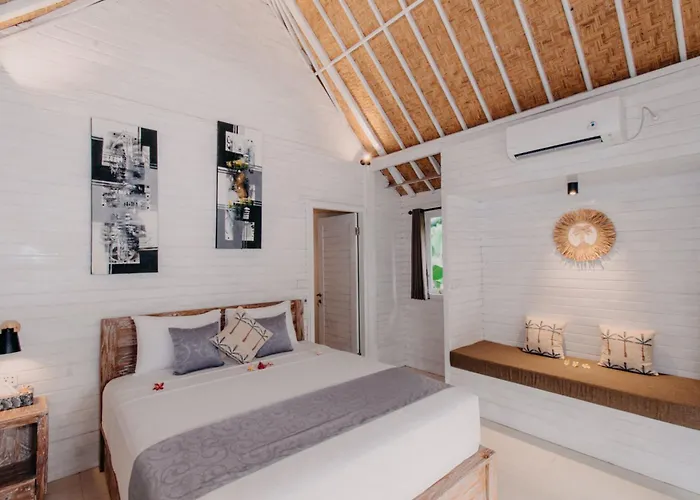 Lebaoh Nusa Lodge