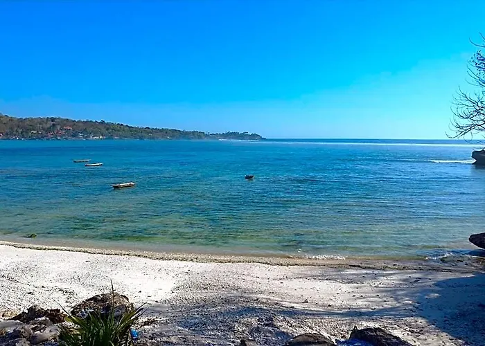 Lodge Lebaoh Nusa